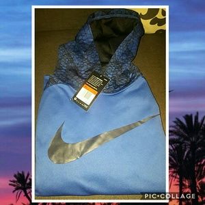 Boys Nike pullover hoodie